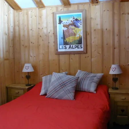 Hostel Le Refuge Du Lachat *