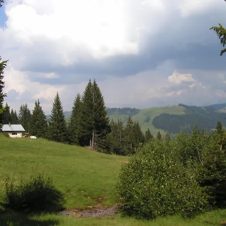 Hostel Le Refuge Du Lachat Crest-Voland