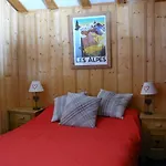 بيت شباب Le Refuge Du Lachat *