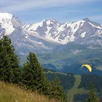 Le Refuge Du Lachat بيت شباب