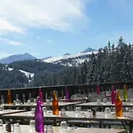 Le Refuge Du Lachat بيت شباب *