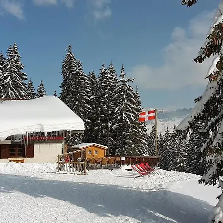 Le Refuge Du Lachat Хостел *